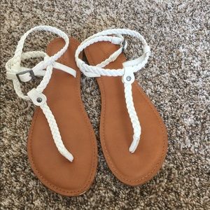 Universal Thread sandals. Size 7